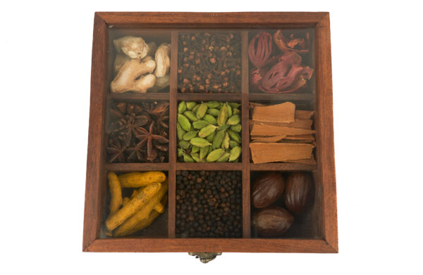 Wooden Spices Gift Box (9 in 1) - Image 2